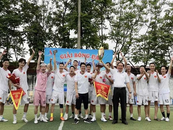 Hình ảnh Giải bóng đá Thanh niên Sơn Hà lần 9